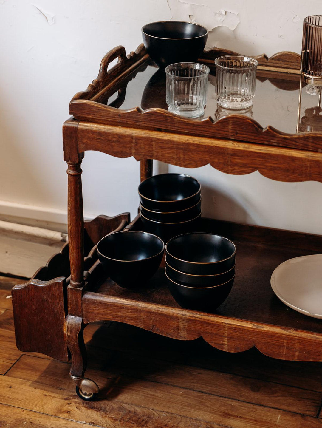 Henriette, the glass serving trolley No. 71