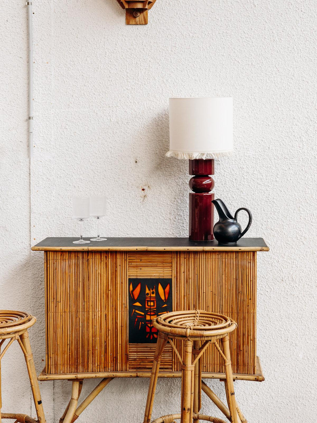 Frida, la lampe de table bordeaux