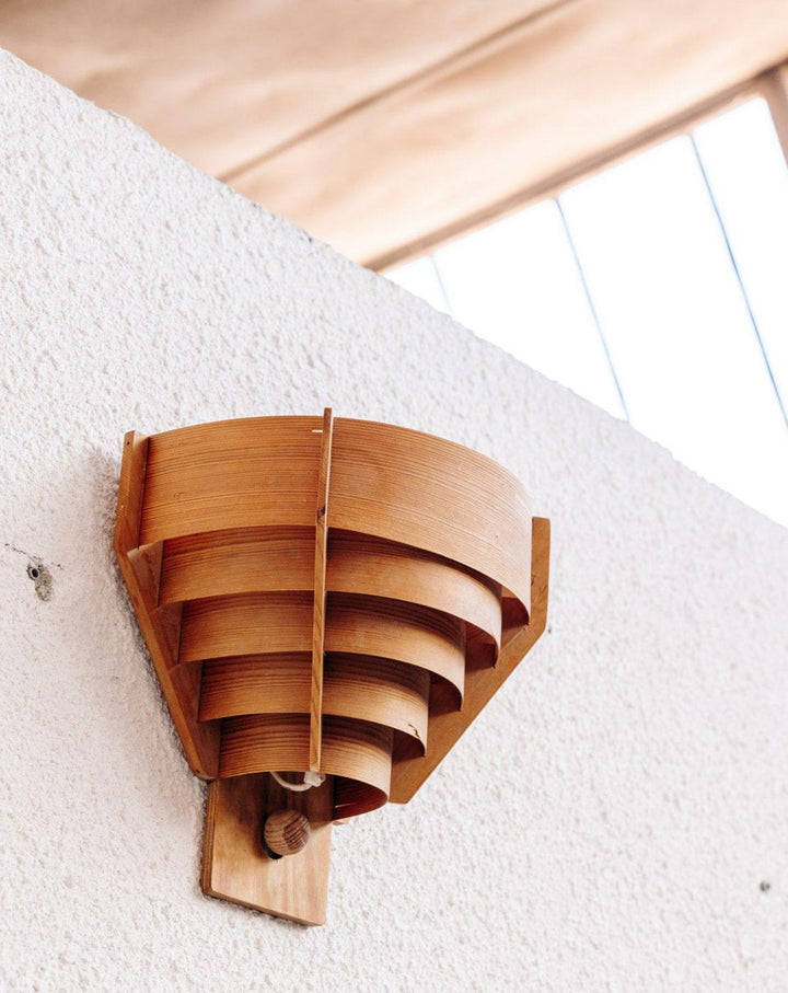 Sonia, the wooden wall light No. 2