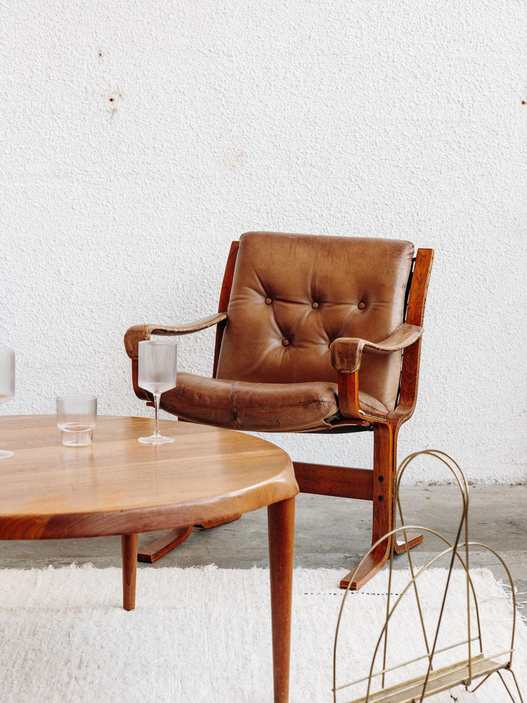 Jakob, the leather armchair No. 28