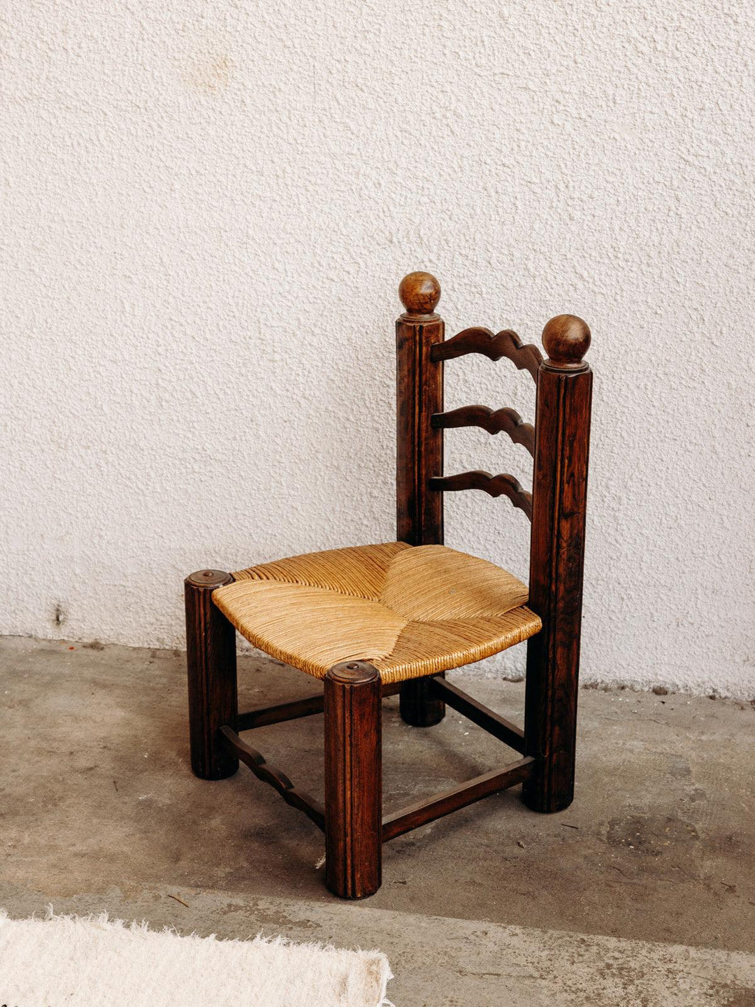 Claude, the wooden chair No. 153