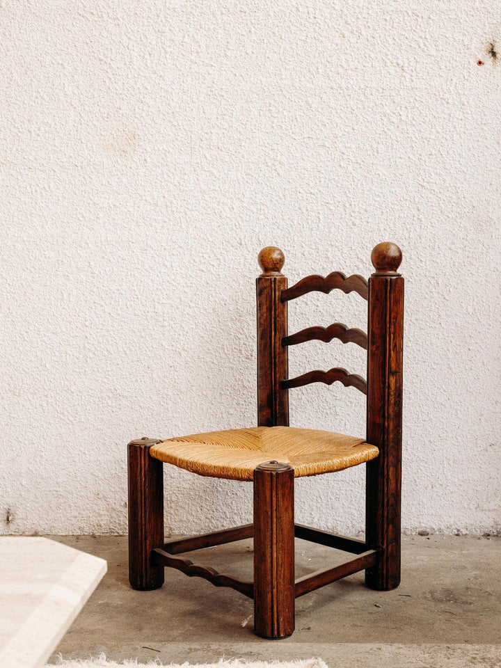 Claude, the wooden chair No. 153