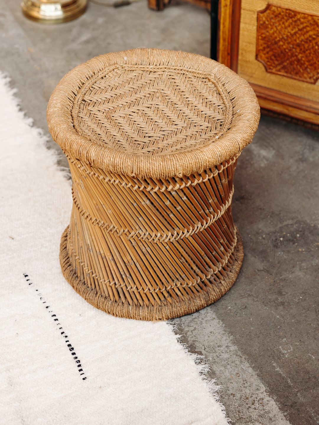 Jean-Yves, the straw stool No. 11