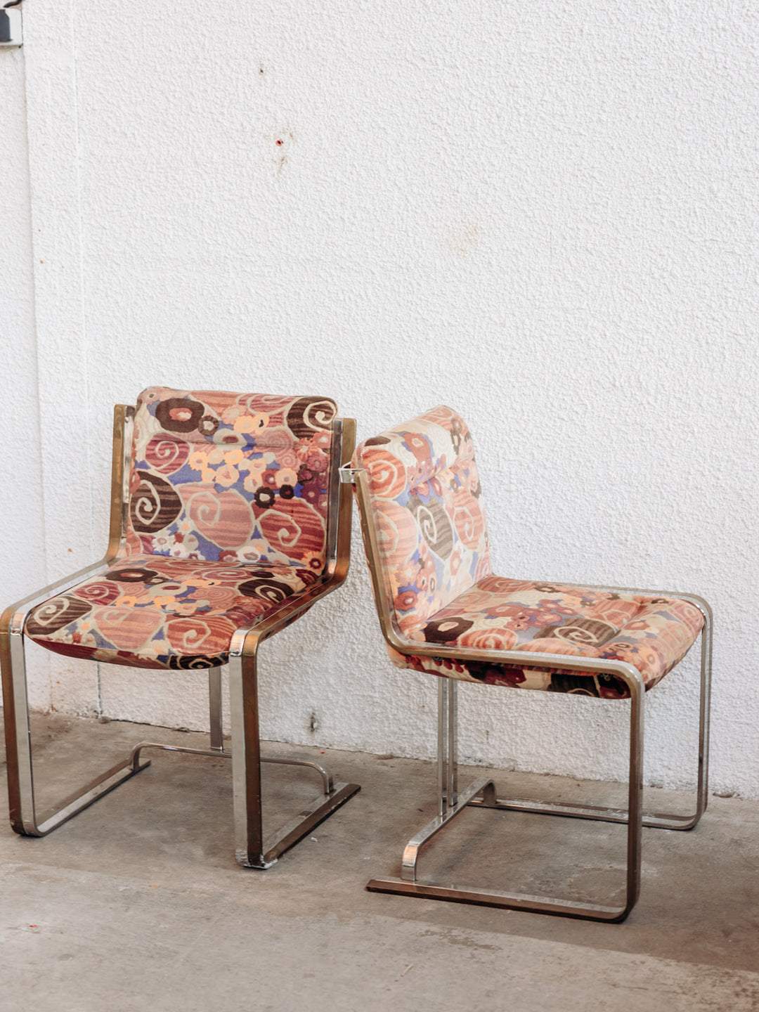 Diana, set of two metal chairs No. 33