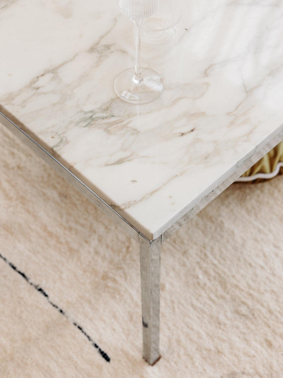 Ida, the marble coffee table No. 1