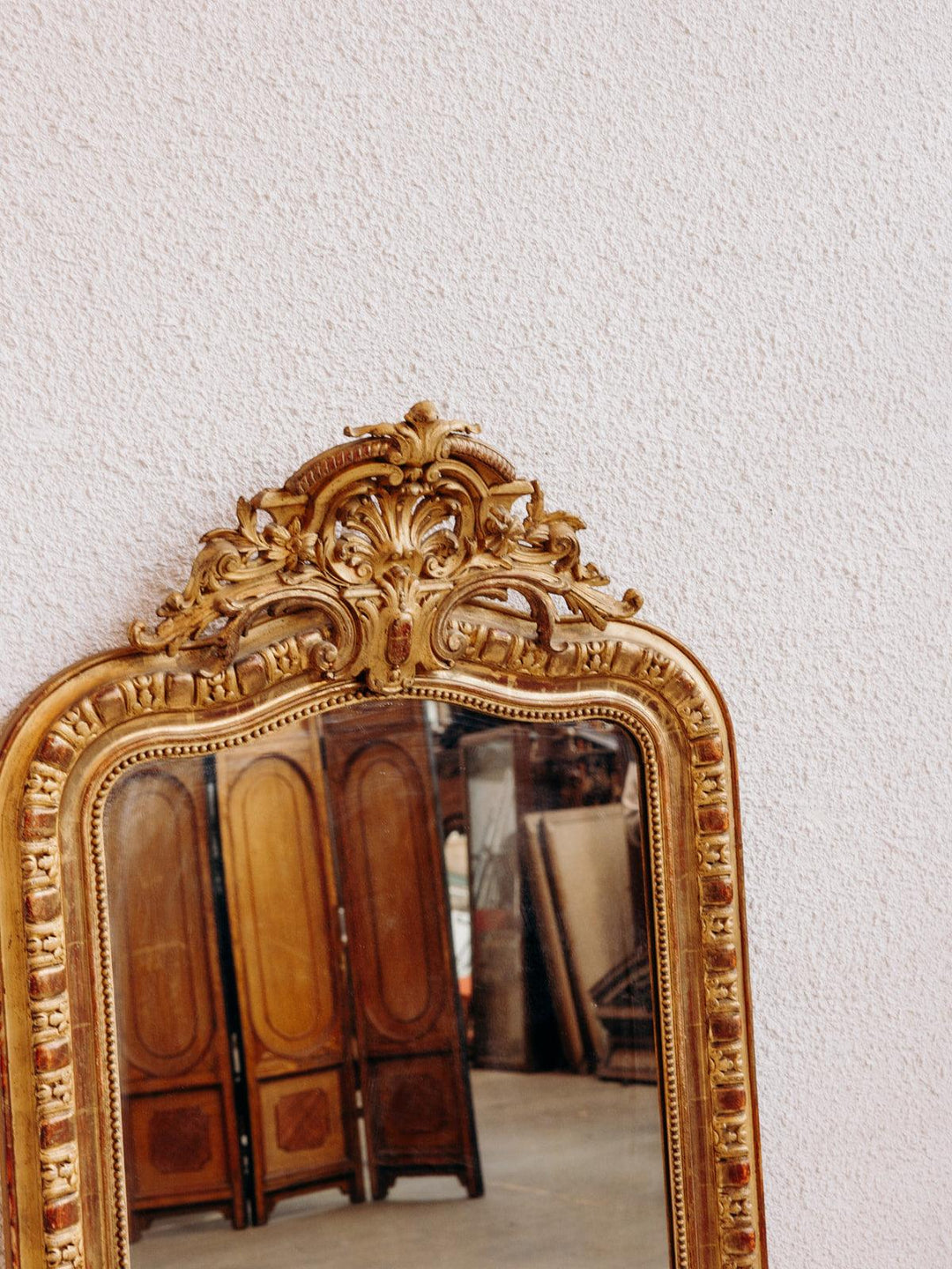 Georges, the golden mirror No. 227