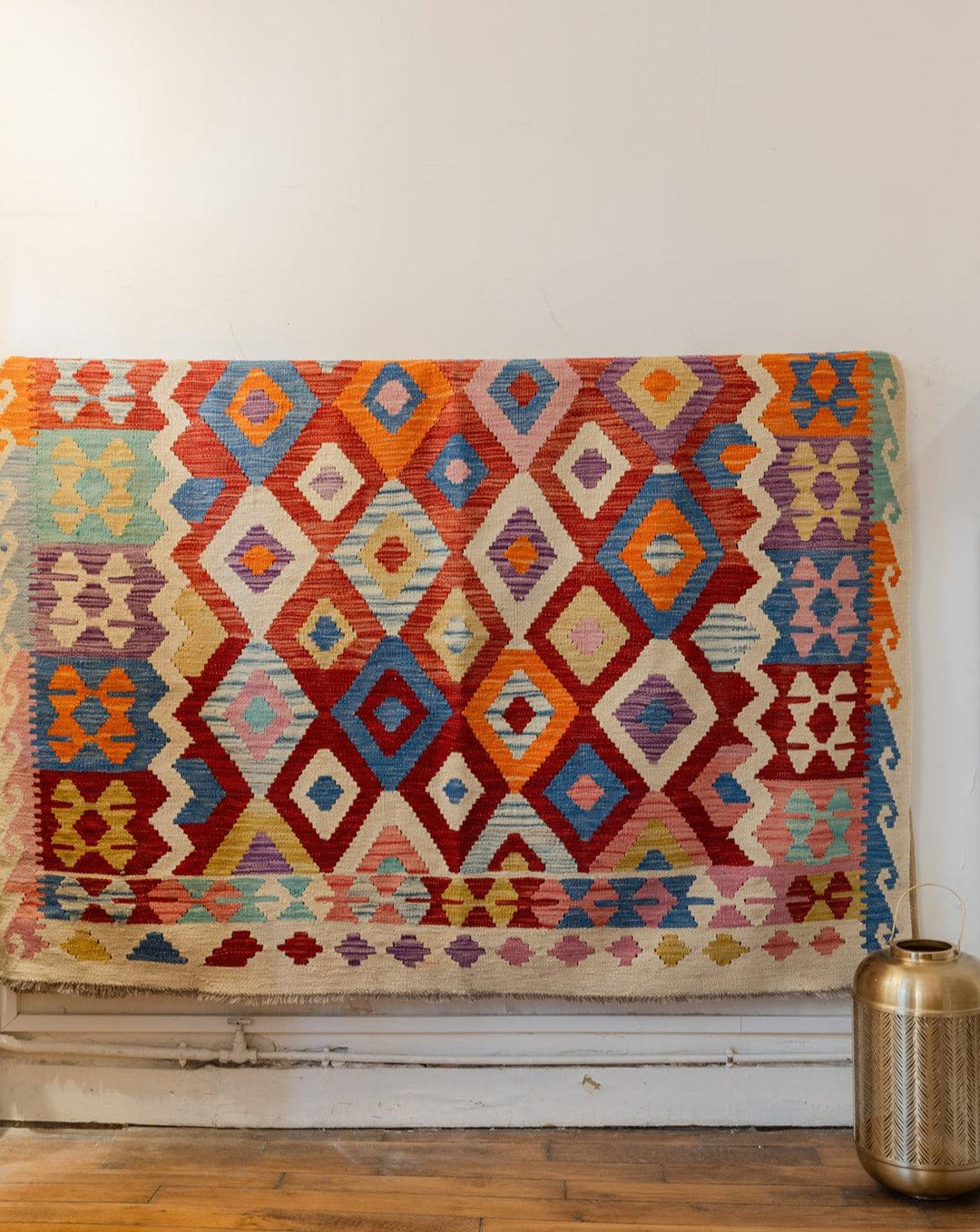 Eddy, le tapis kilim N°185 - Debongout