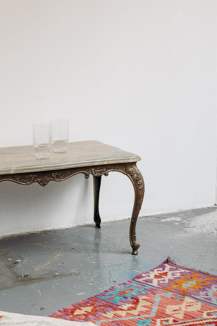Pénélope, la table basse en marbre N°28 - Debongout