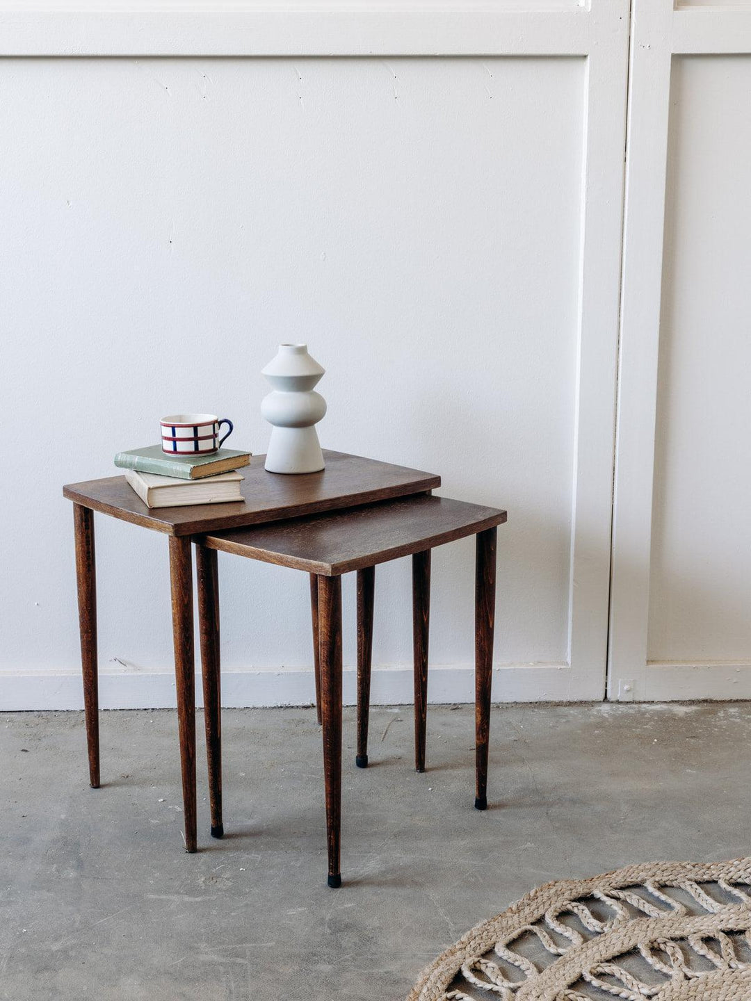 Barbara, the nesting tables N°17