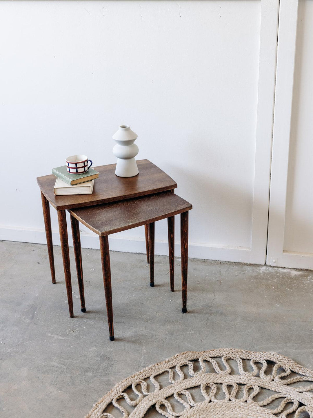 Barbara, the nesting tables N°17