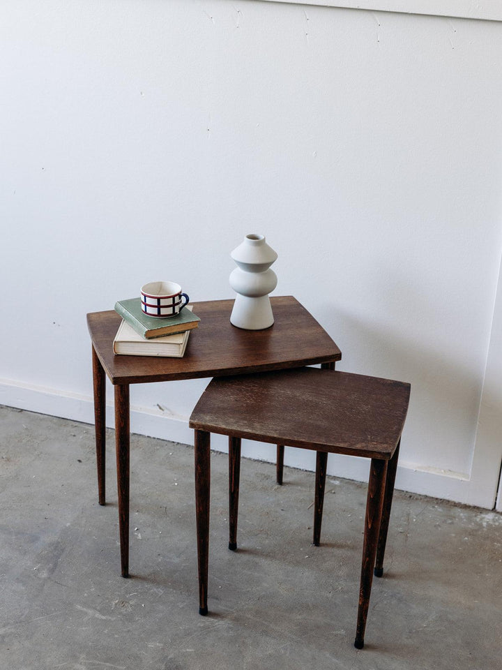 Barbara, the nesting tables N°17