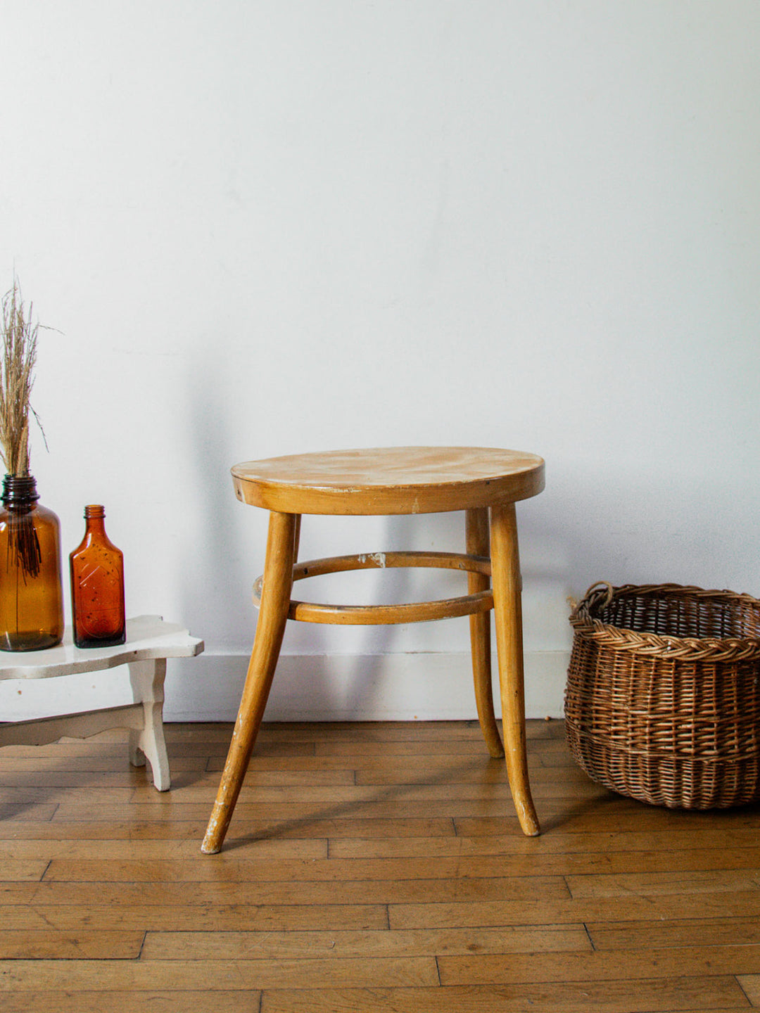 regis-tabouret-bois-581-7