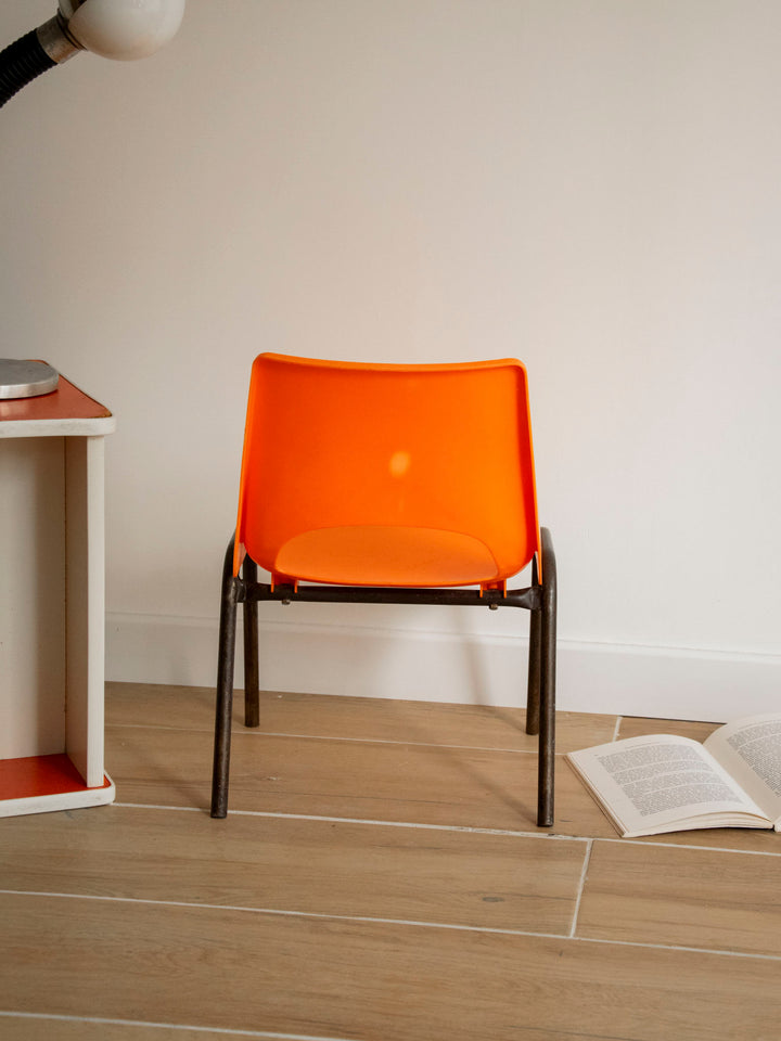 ernestine-chaise-pour-enfant-plastique-1334-2