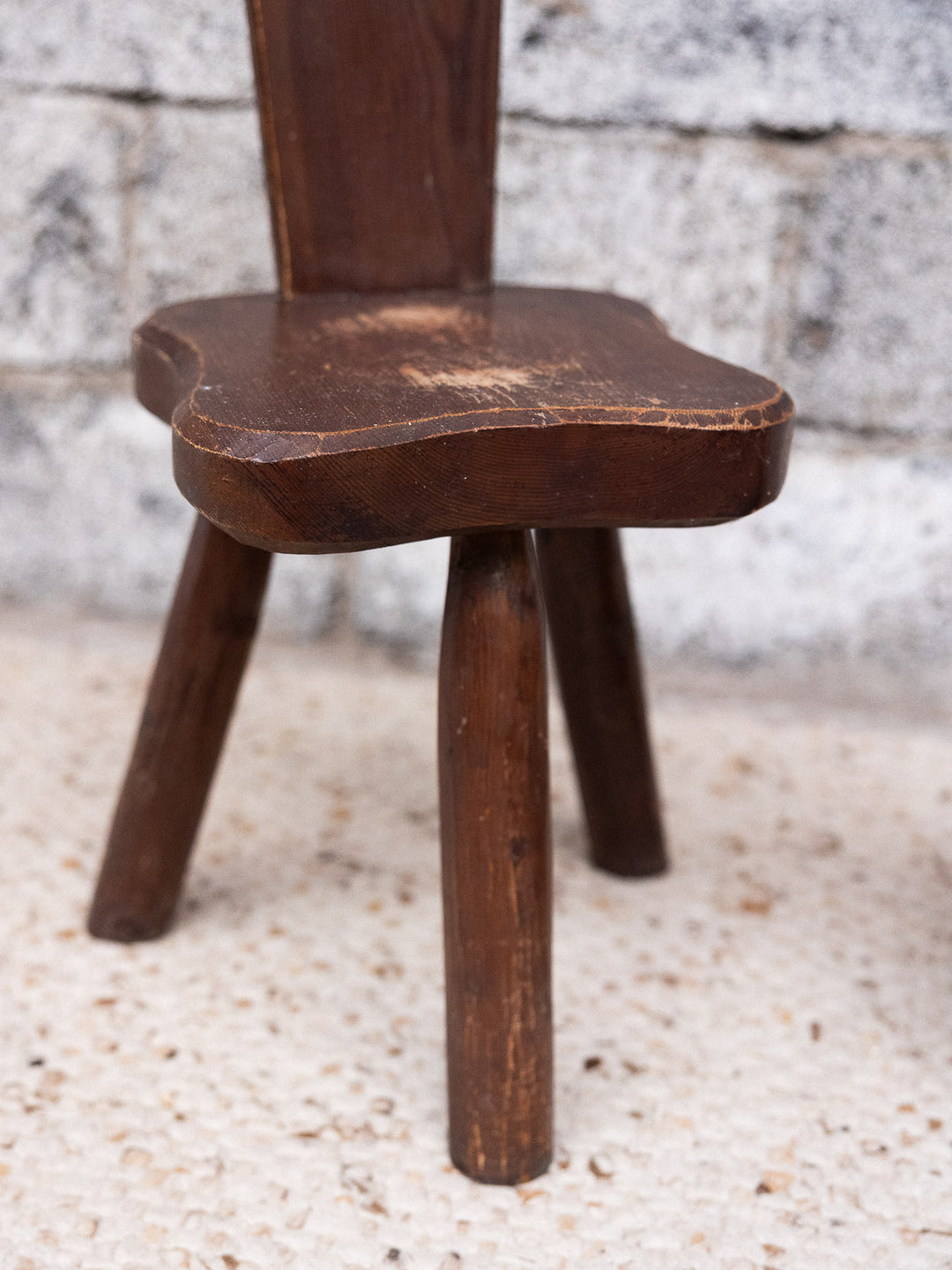 claude-chaise-bois-brutaliste-1477-8