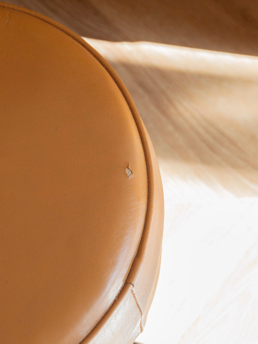 axel-tabouret-atelier-metal-skai-526-3