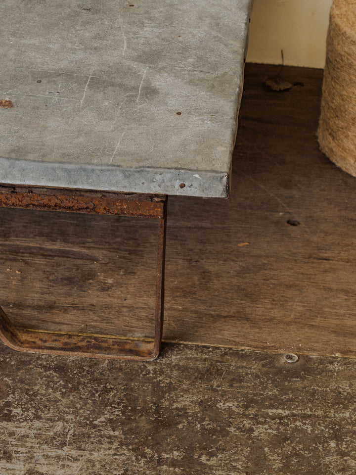 leonie-table-basse-zinc-368-8