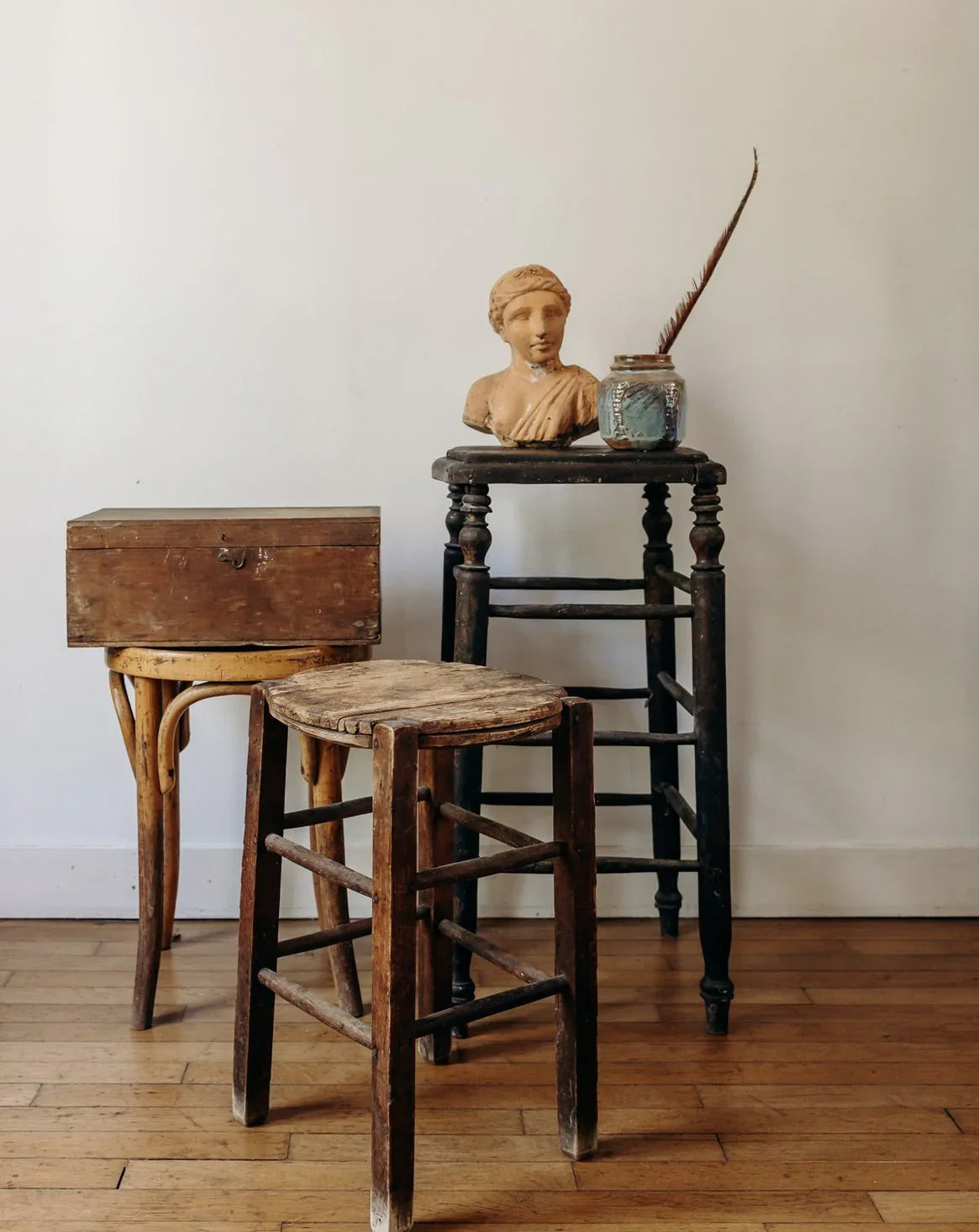 regis-tabouret-bois-1320-1