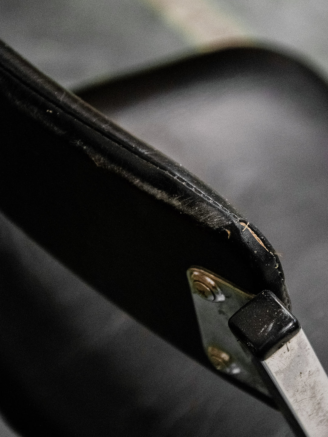 alma-chaise-chromee-708-6