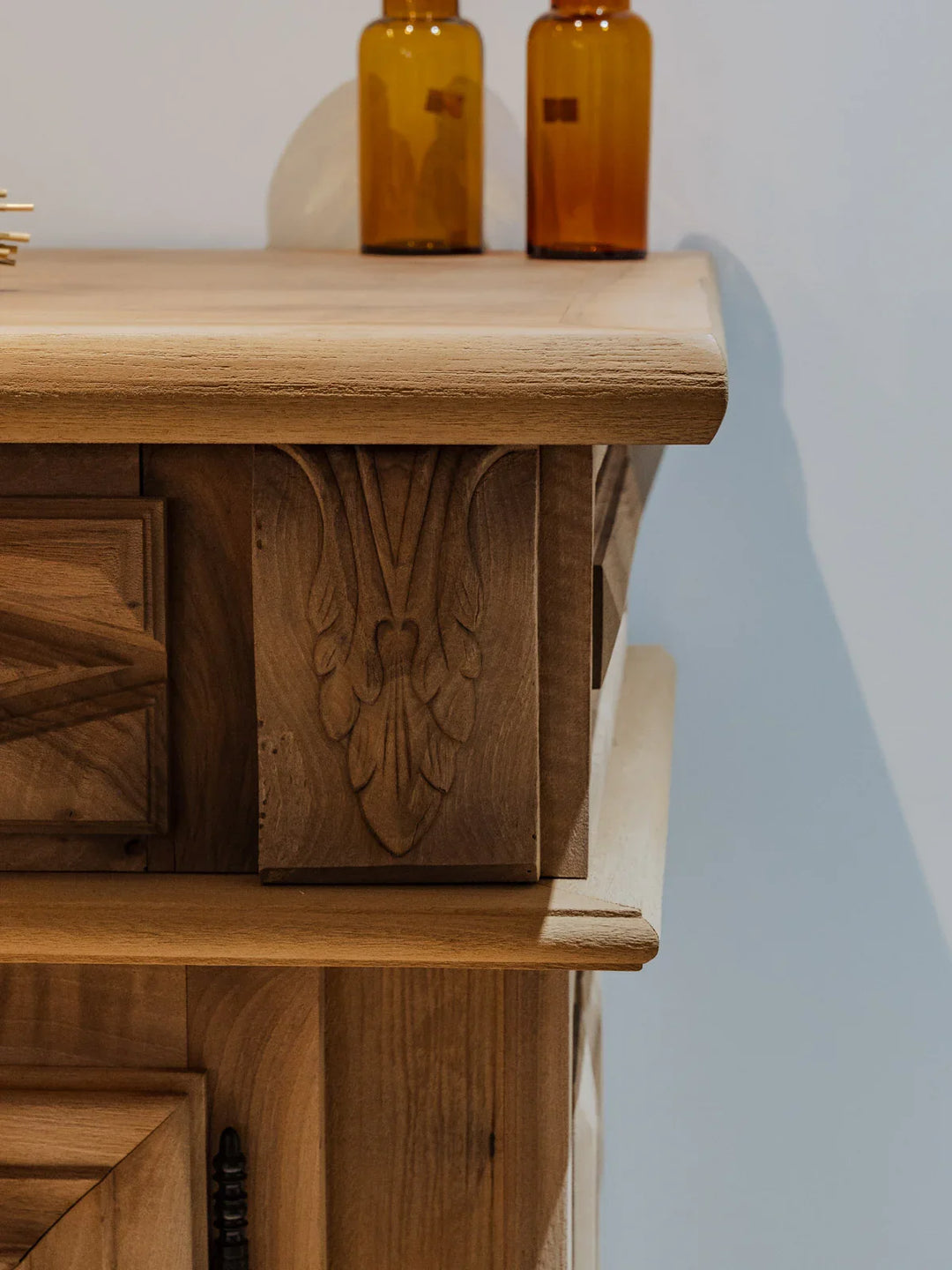 gilbert-buffet-bois-1508-7