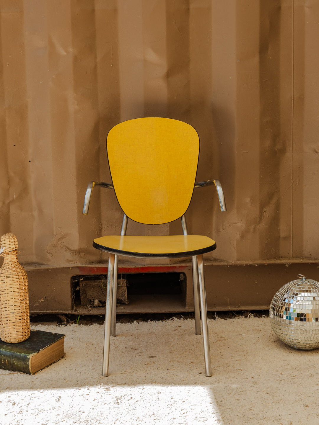 ernestine-chaise-pour-enfant-formica-1295-3