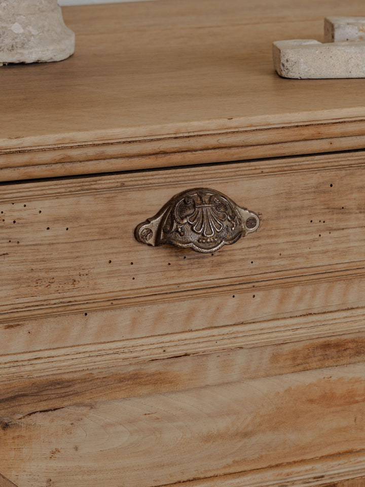 gilbert-buffet-noyer-667-9