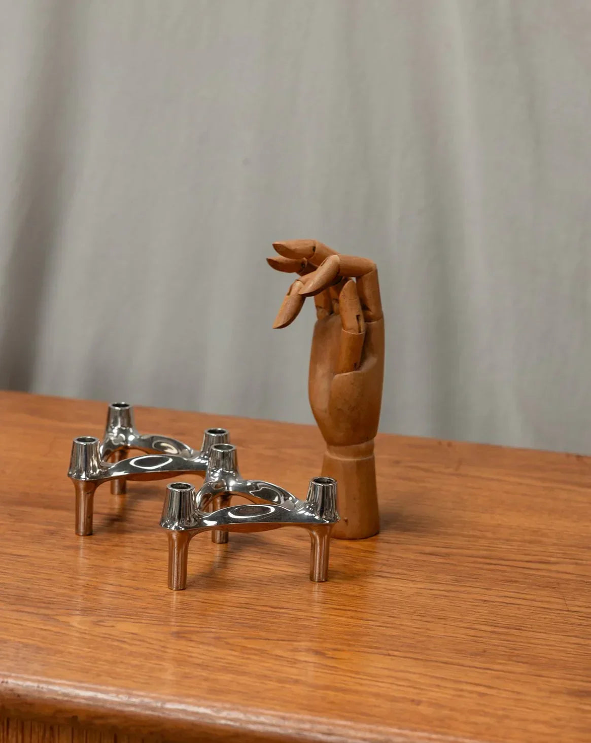 Alix, la main articulée N°429