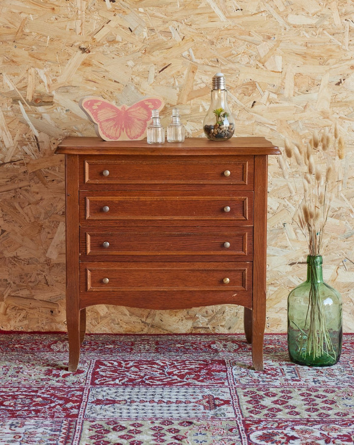 brigitte-travailleuse-bois-335-1