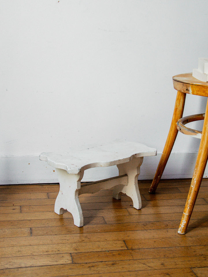 regis-repose-pied-bois-582-2