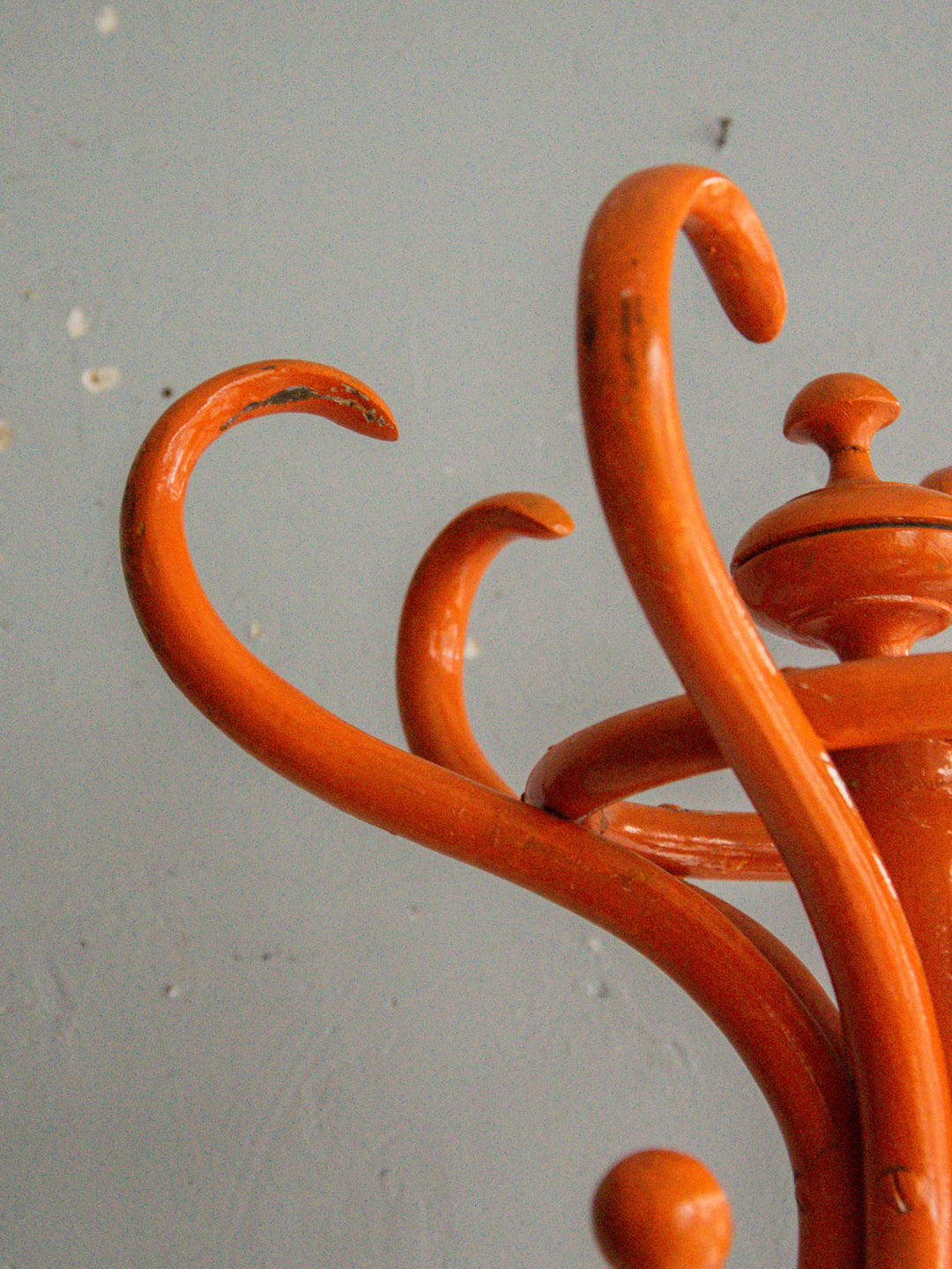 max-porte-manteaux-orange-197-6