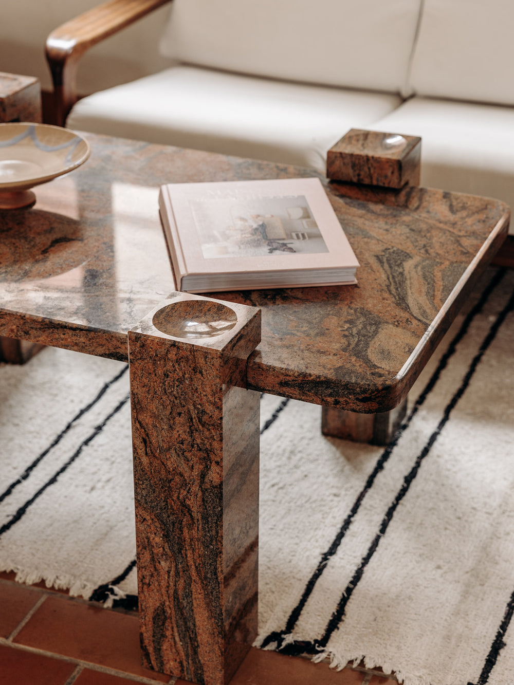 marie-pierre-table-basse-granite-45-2