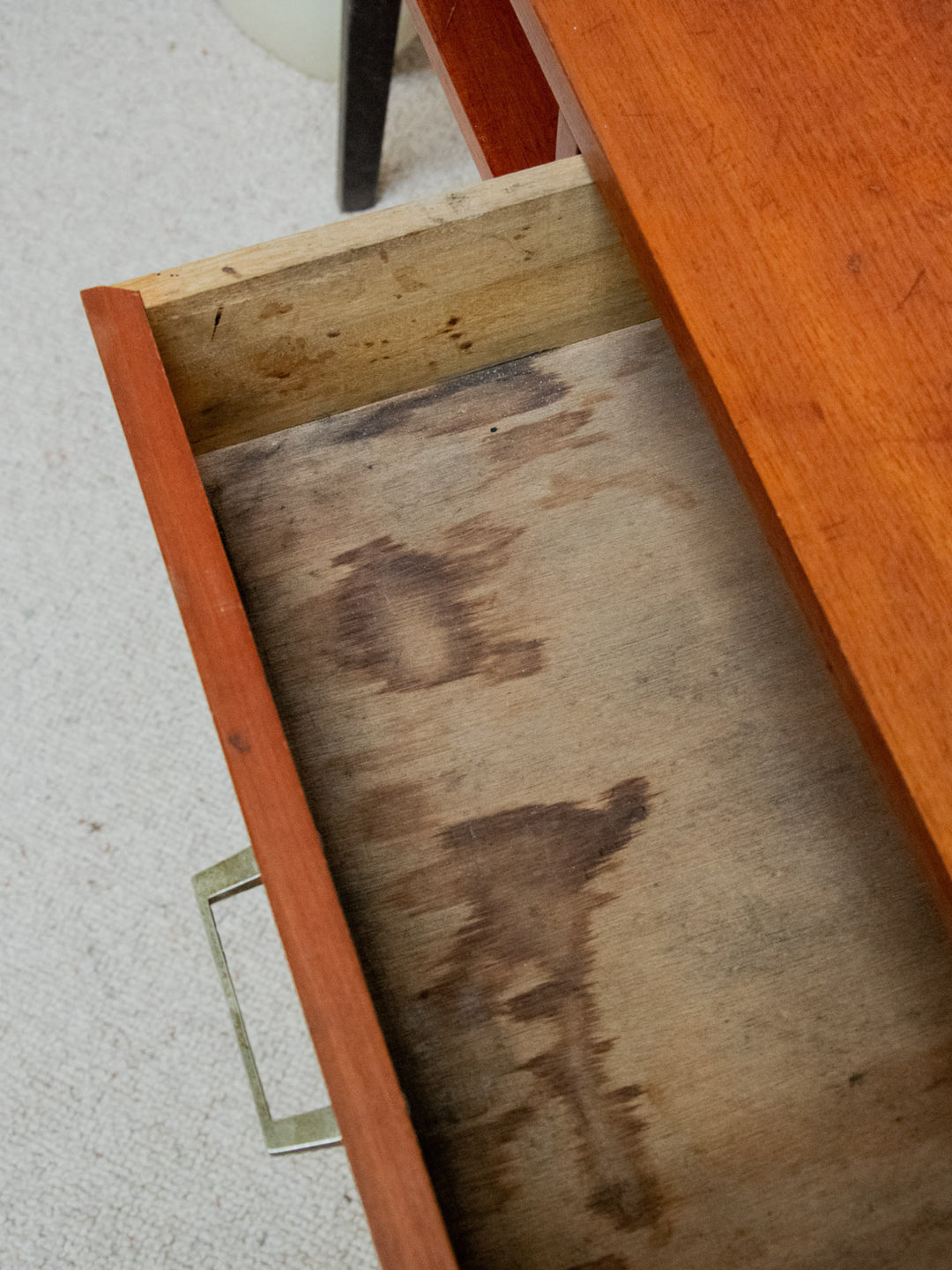 hanna-table-appoint-teck-642-10