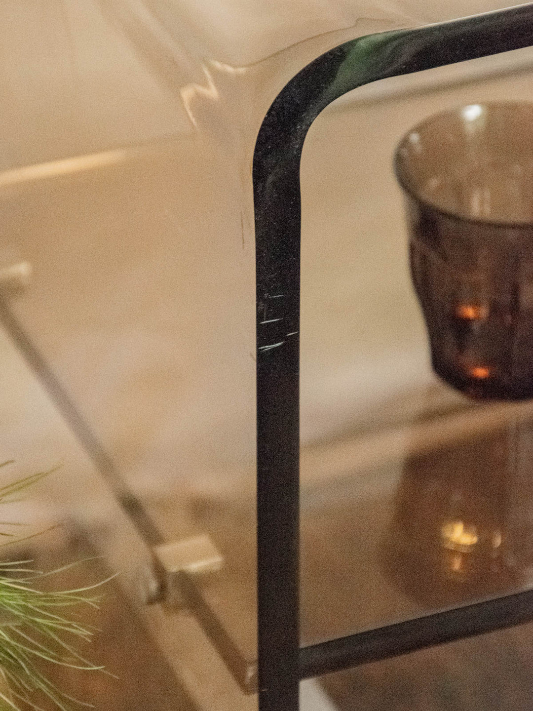 hanna-table-appoint-plexiglass-801-10