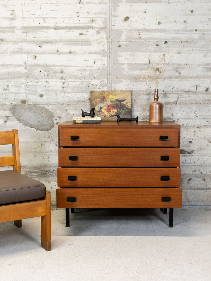 olga-commode-teck-1134-2