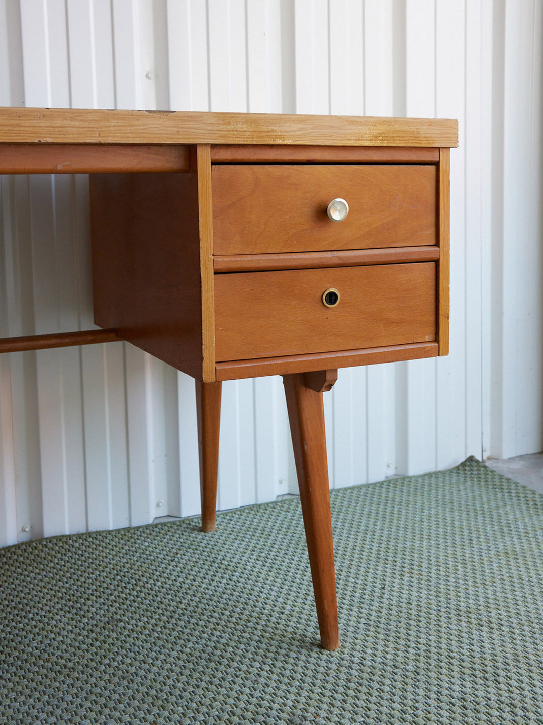 yvan-bureau-bois-572-7