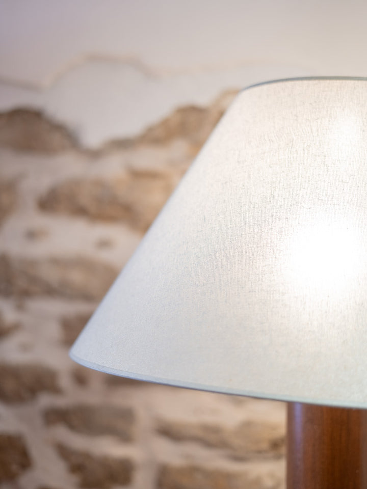 5-Lampadairepiedenbois3.jpg