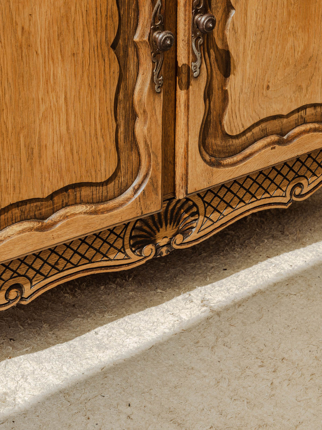 gilbert-buffet-bois-1545-11