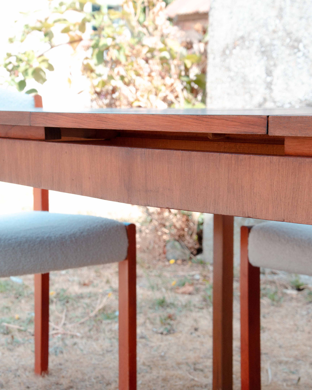 karla-table-a-manger-teck-scandinave-vintage-1228-7