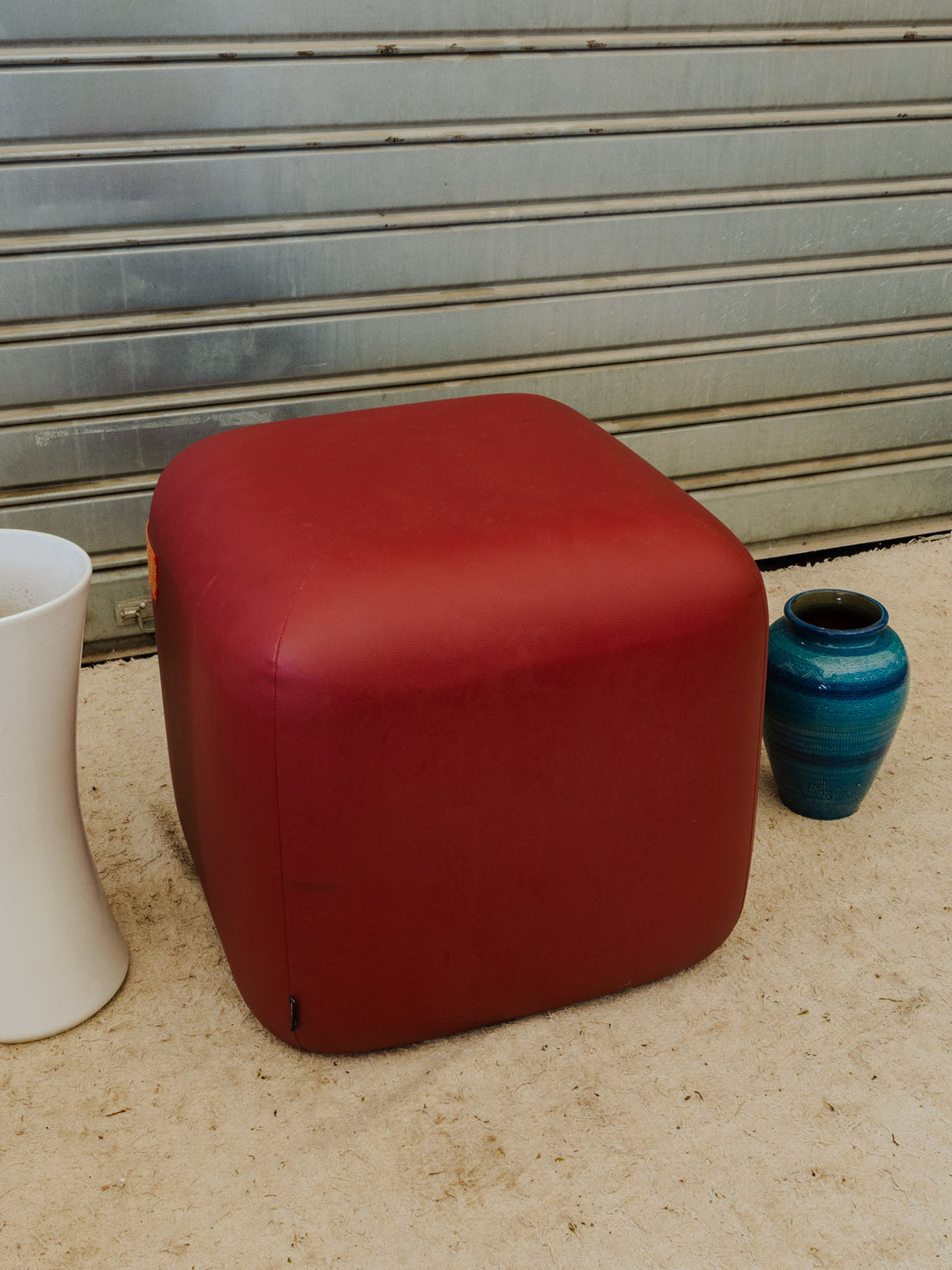 jean-philippe-pouf-cuir-108-3