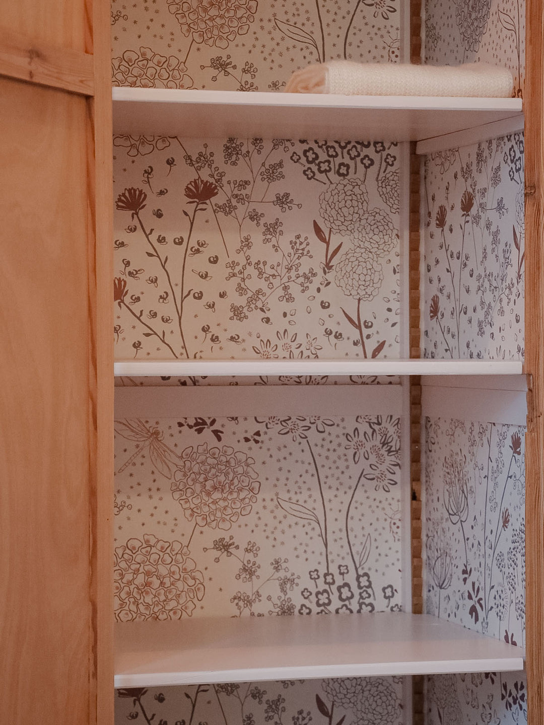 blandine-armoire-pin-206-6