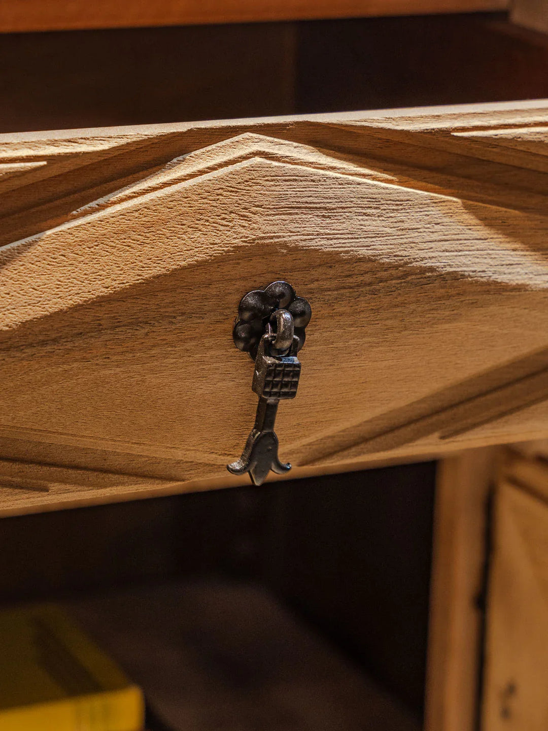 gilbert-buffet-bois-1508-8