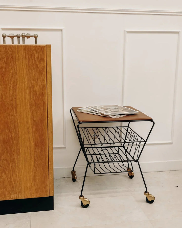 hanna-table-appoint-metal-501-1