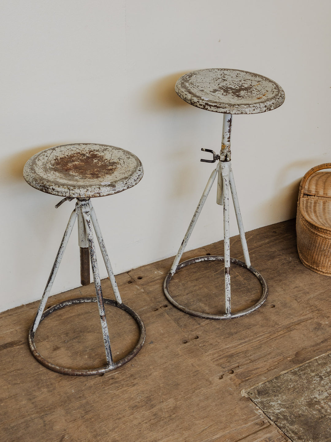 regis-tabouret-metal-749-4