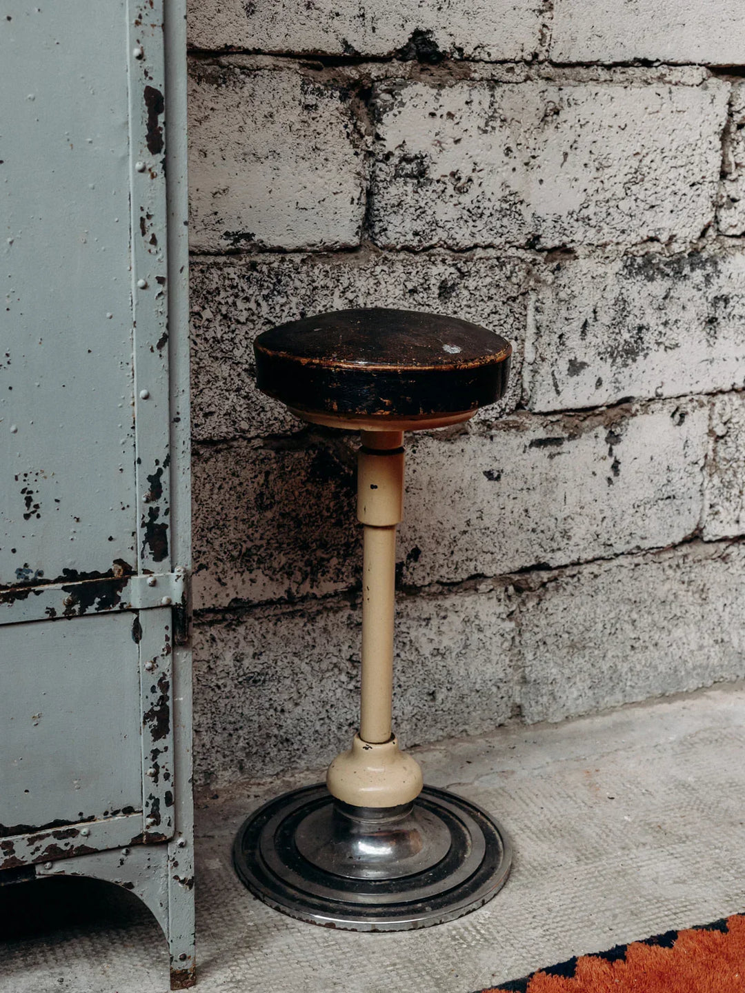 gaston-tabouret-bar-cuir-133-2