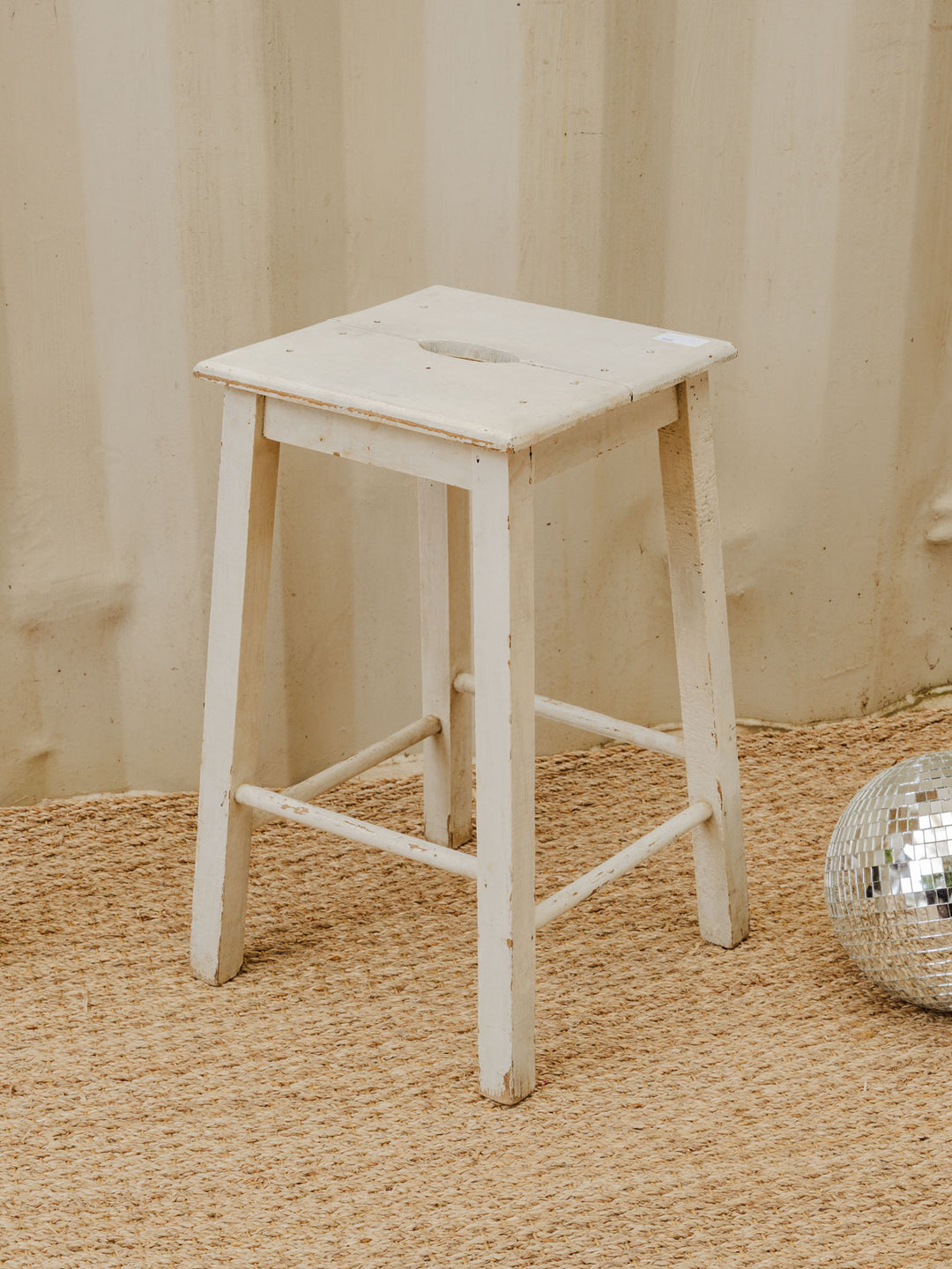 regis-tabouret-bois-734-4