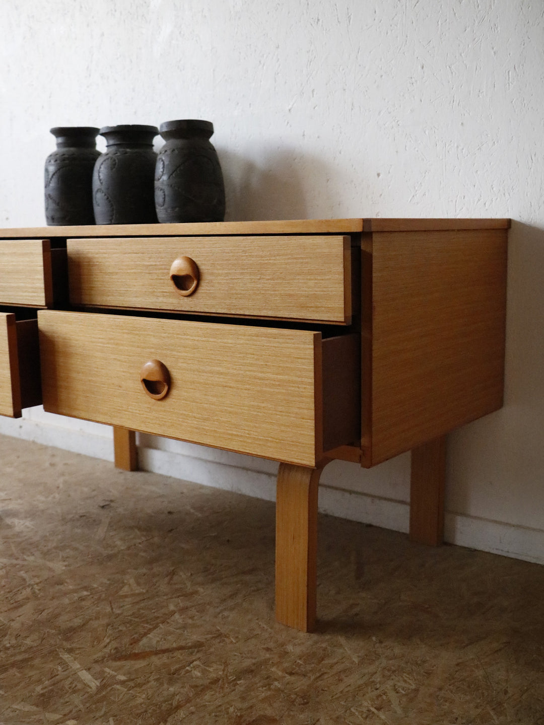 olga-commode-teck-301-4