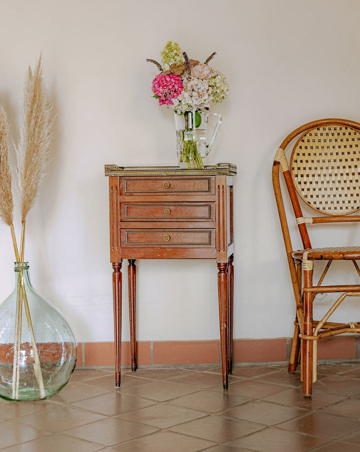 odile-table-chevet-bois-marbre-blanc-louis XVI-1469-1