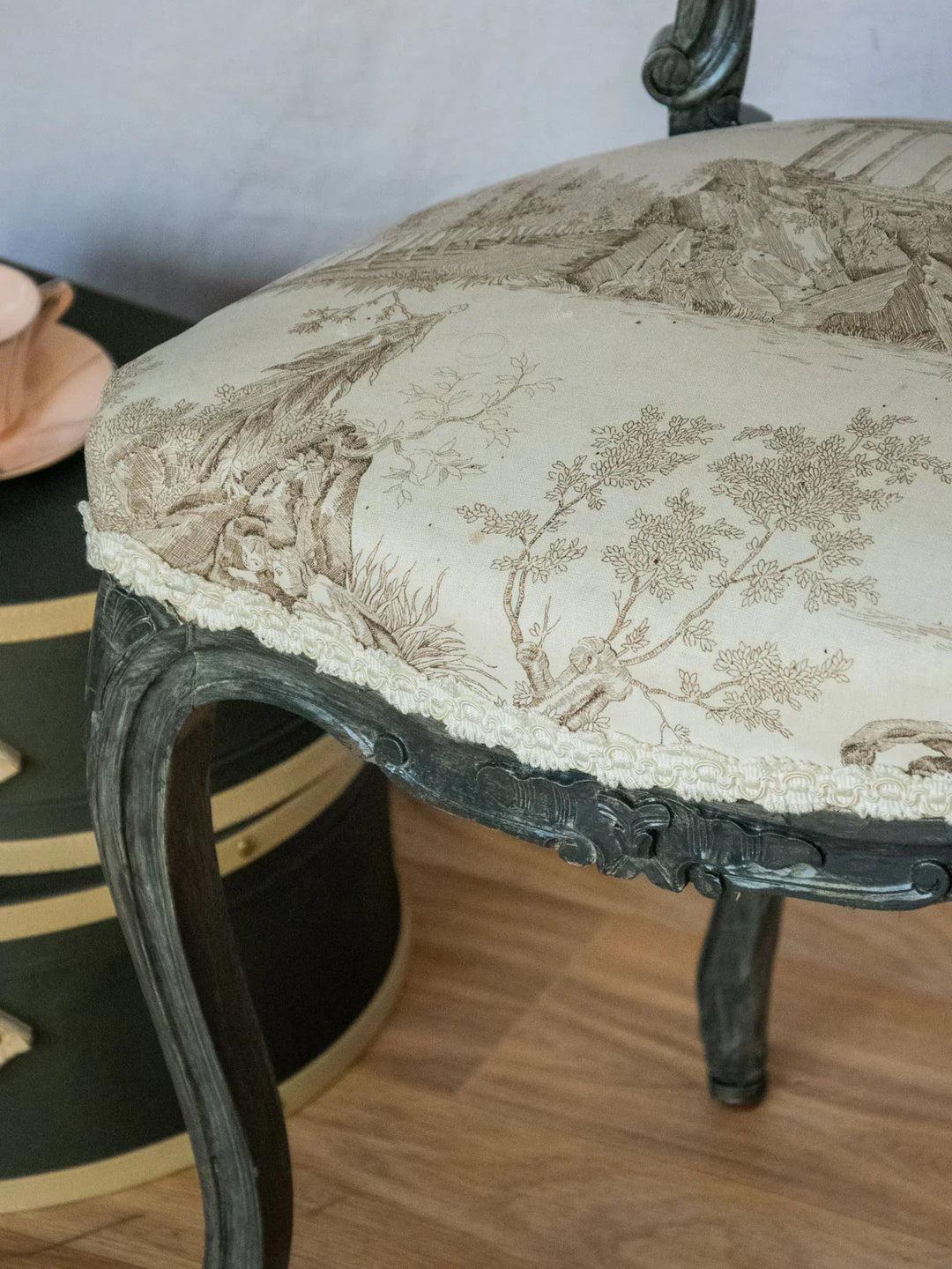 claude-chaise-bois-883-8