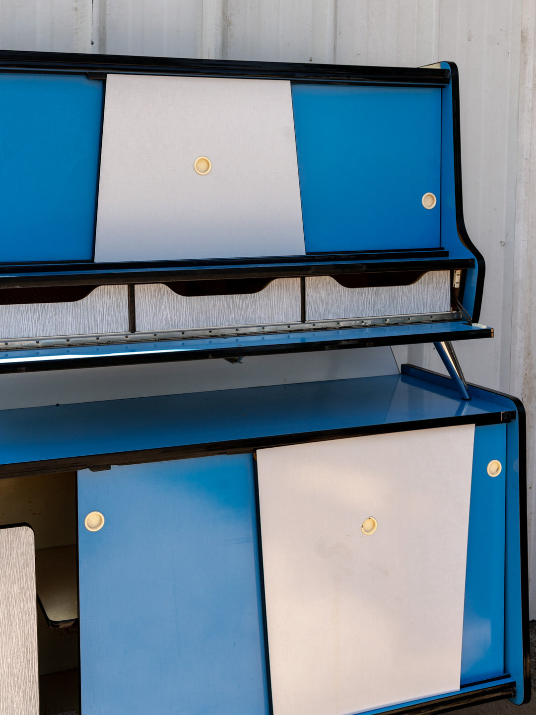 gustave-buffet-formica-1617-8