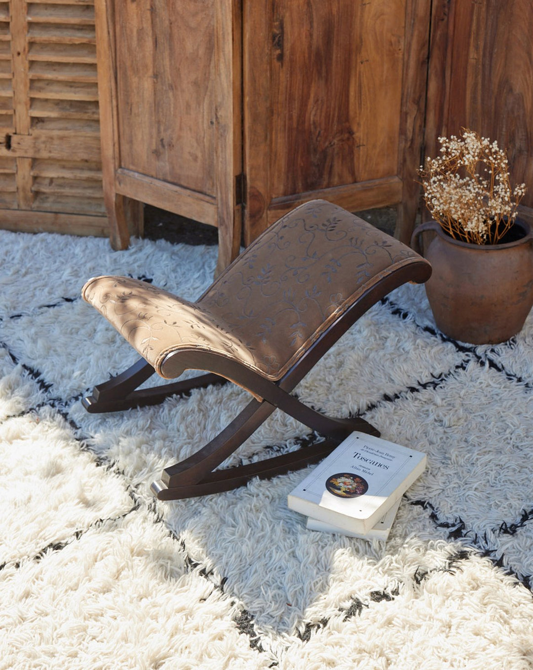 jean-philippe-pouf-bois-103-1