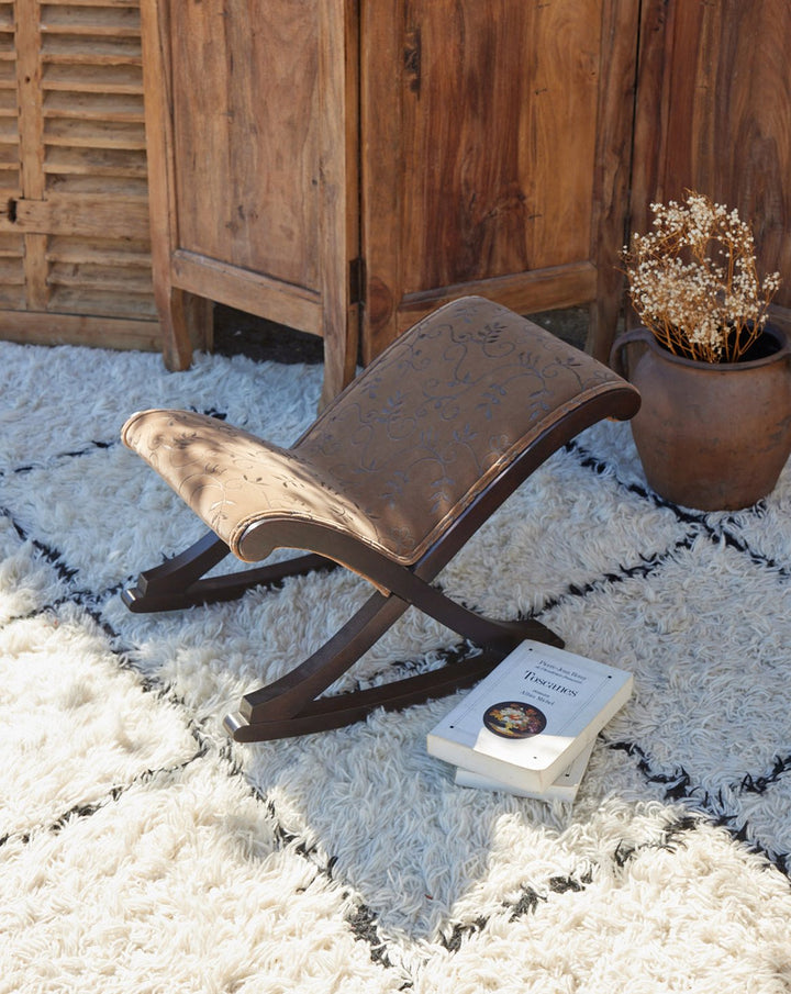 jean-philippe-pouf-bois-103-1